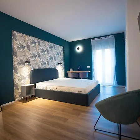 Πανσιόν Mavi Castel Di Sangro