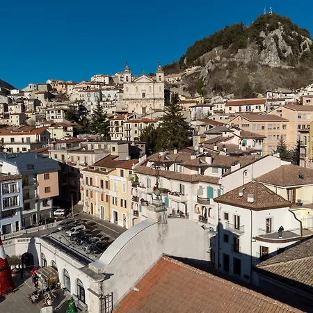 Mavi Πανσιόν 3*