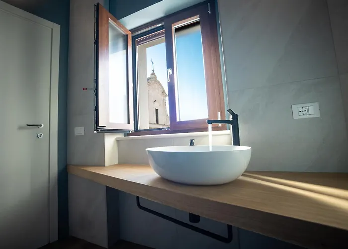 Mavi Castel Di Sangro